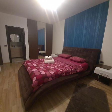 Premium Apartment Isaran Braşov Eksteriør billede