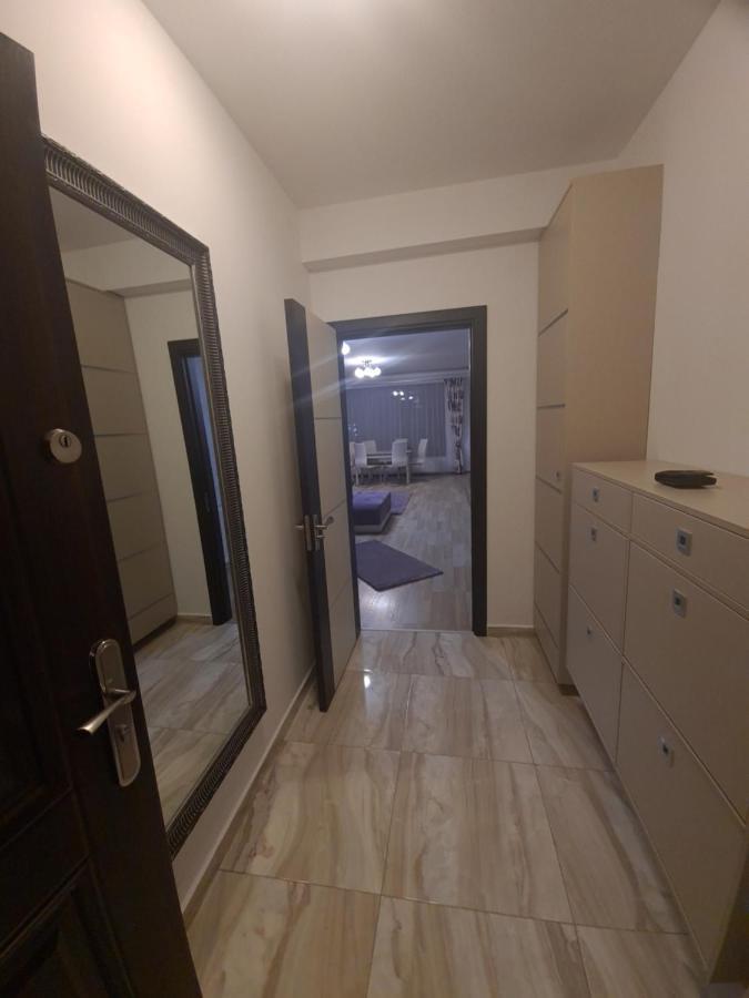 Premium Apartment Isaran Braşov Eksteriør billede